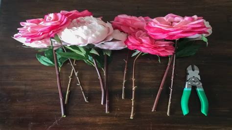 How to Cut Fake Flowers Without Wire Cutters: A Journey Through Unconventional Methods and Creative Solutions